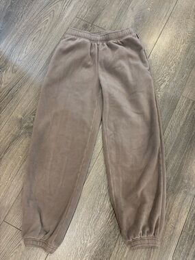 Like New Aritzia TNA Polartec Fleece Pants Taupe XS